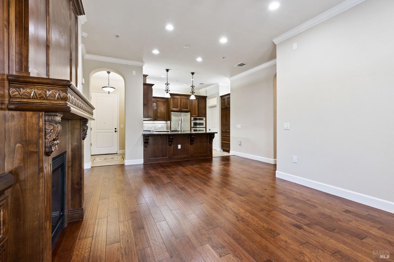 1139 Symphony Way Vallejo, CA 94591 - Photo 7 of 35