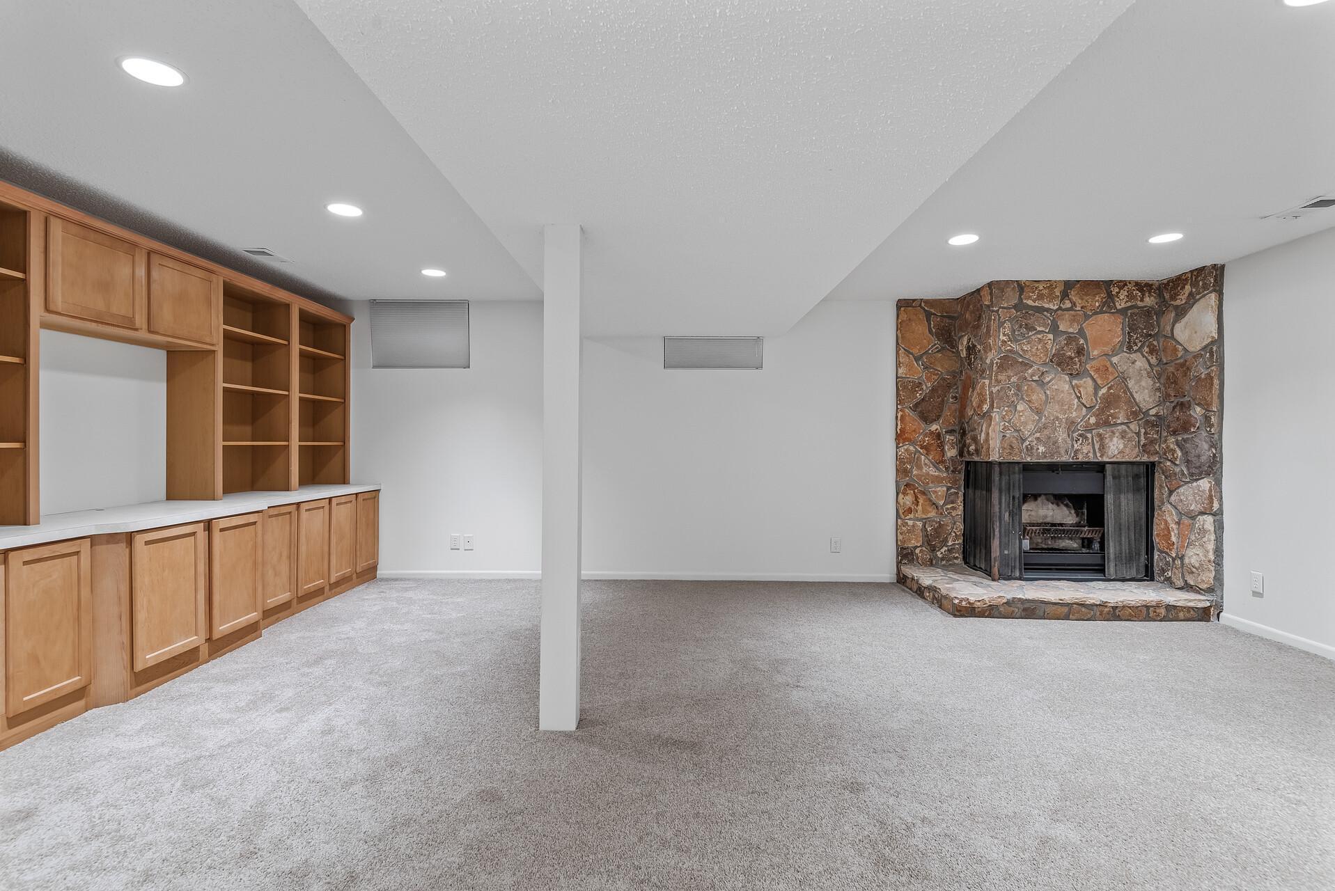 10309 Scarborough Road Bloomington, MN 55437 - Photo 28 of 30 Gallery Image 28