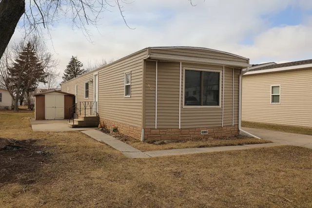 a view of backyard of house