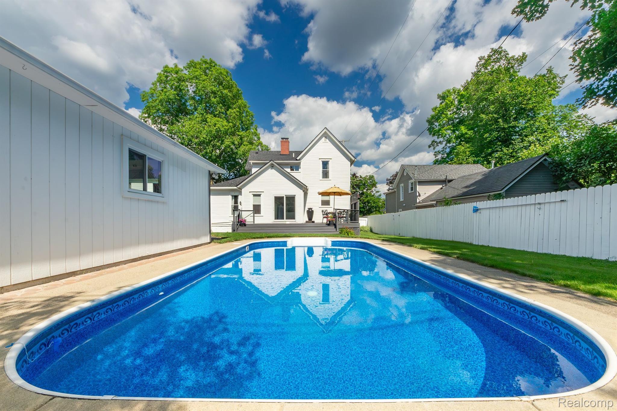 210 George Howell, MI 48843 - Photo 28 of 30 Gallery Image 28