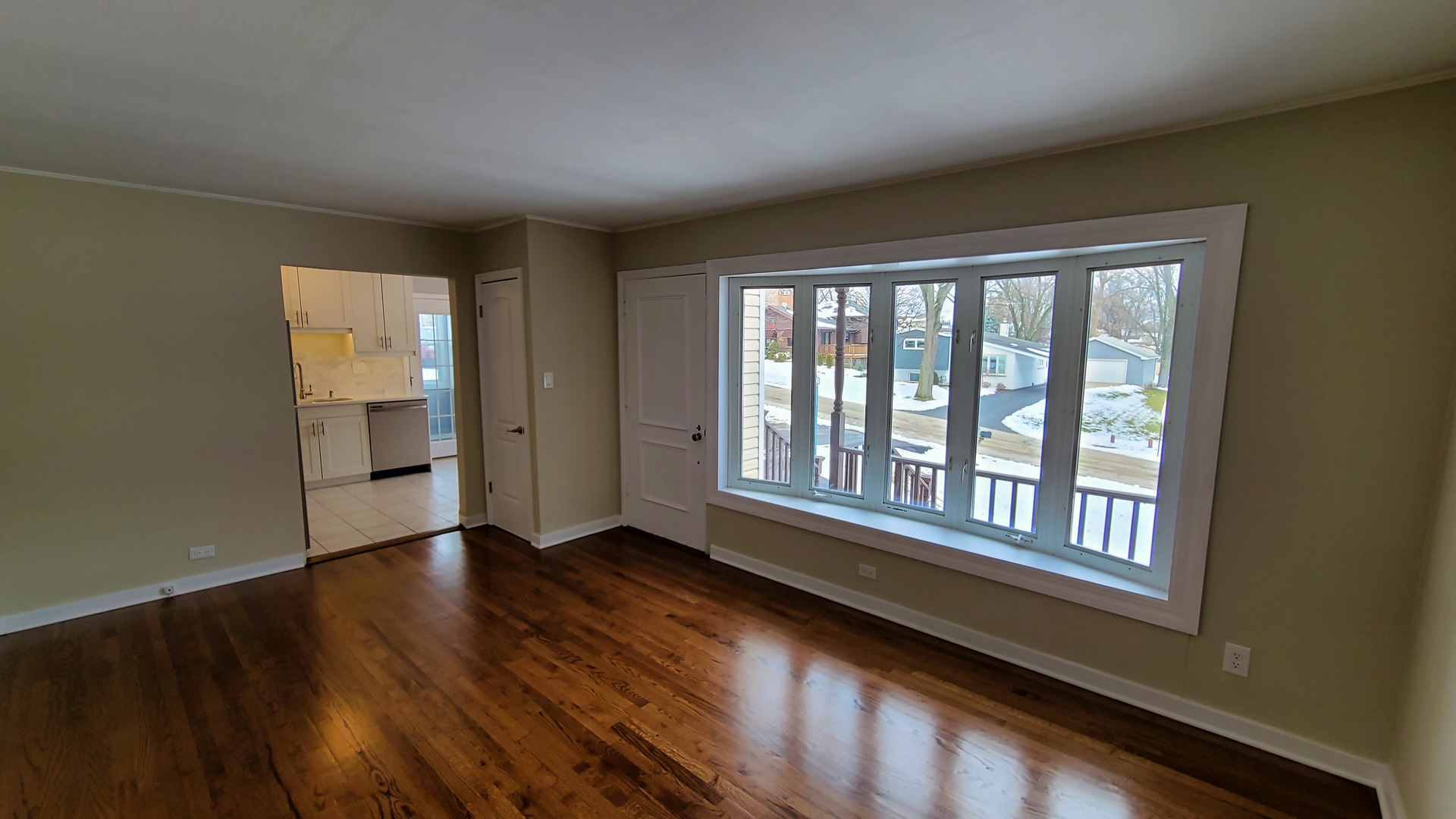148 Highland Road Willowbrook, IL 60527 - Photo 6 of 17