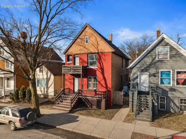 $219,900 | 2033 South 16th Street, Milwaukee, WI 53204