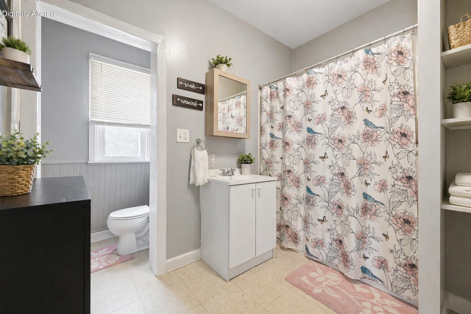 2033 South 16th Street Milwaukee, WI 53204 - Photo 17 of 18 Bathroom - Lower - Digitally Altered