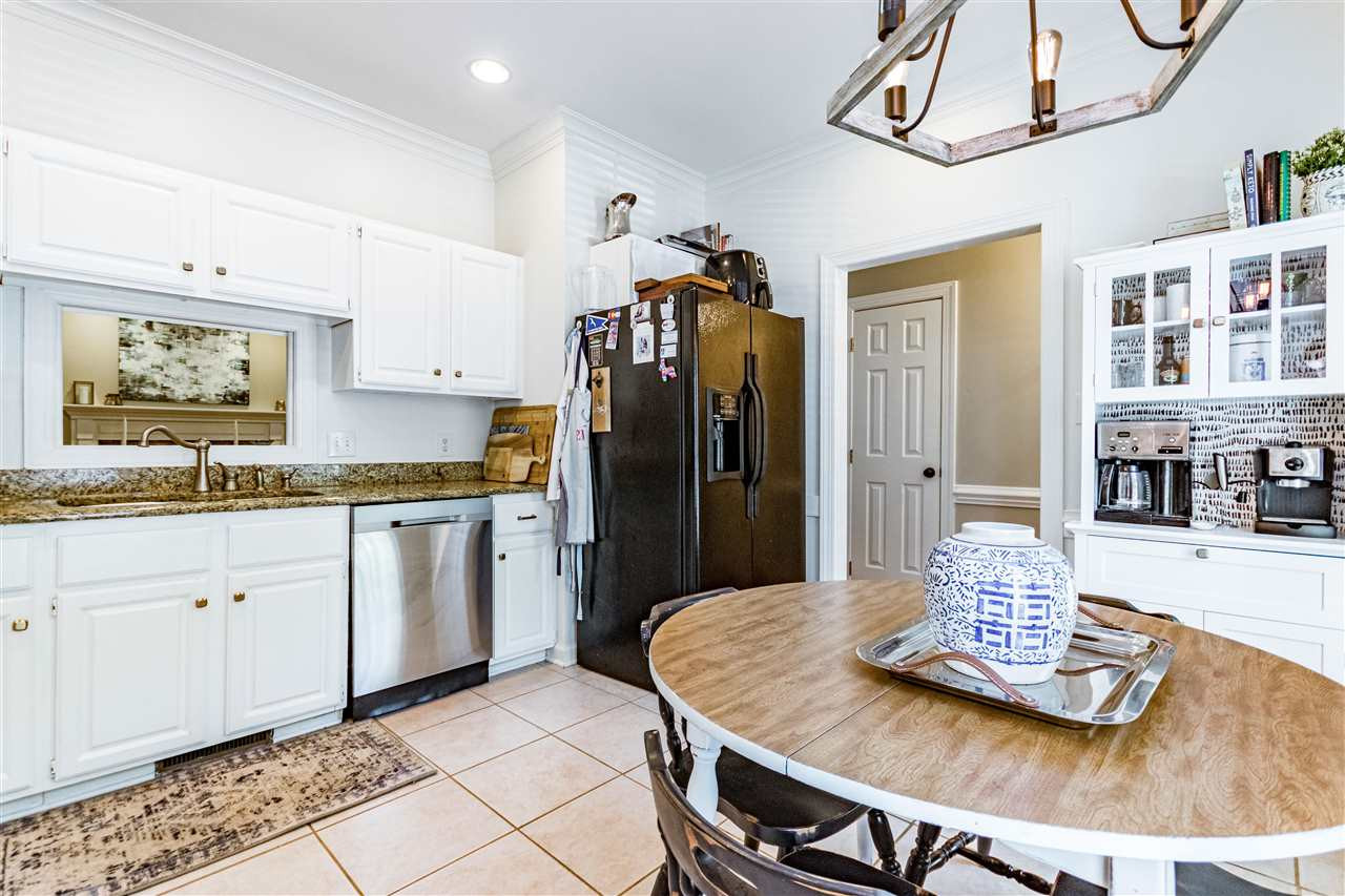 427 Weathergreen Drive Raleigh, NC 27615 - Photo 4 of 26 Photo 4