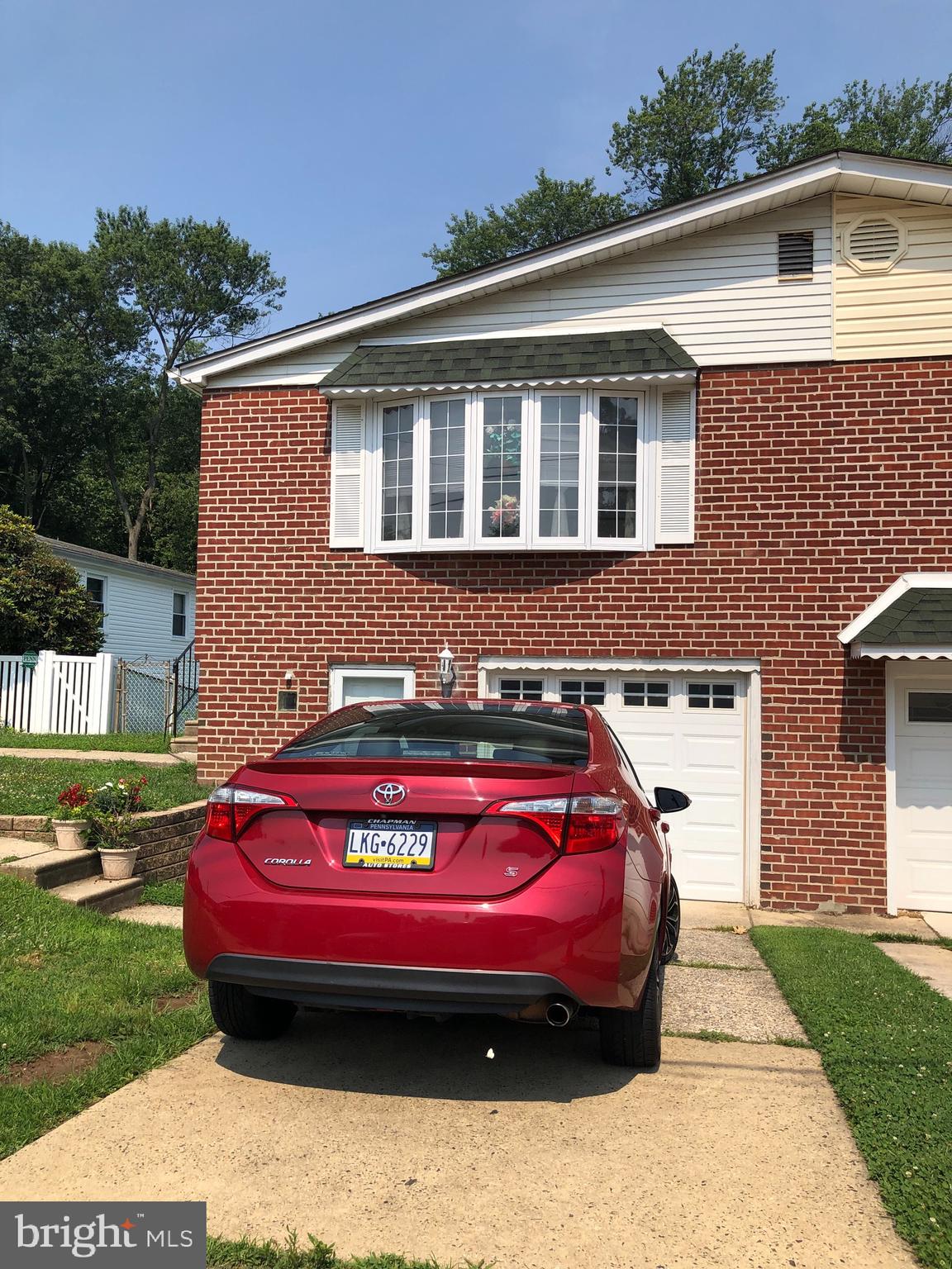 3644 Chesterfield Road Philadelphia, PA 19114 - Photo 2 of 34 Gallery Image 2