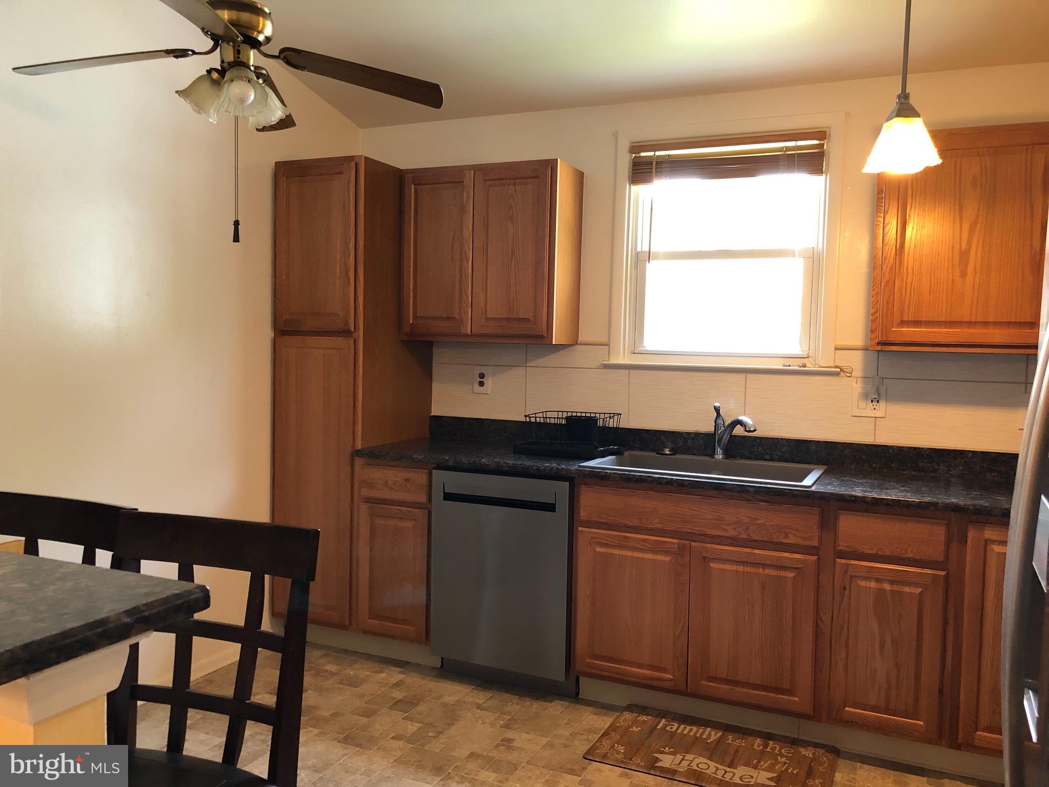 3644 Chesterfield Road Philadelphia, PA 19114 - Photo 8 of 34 Gallery Image 8