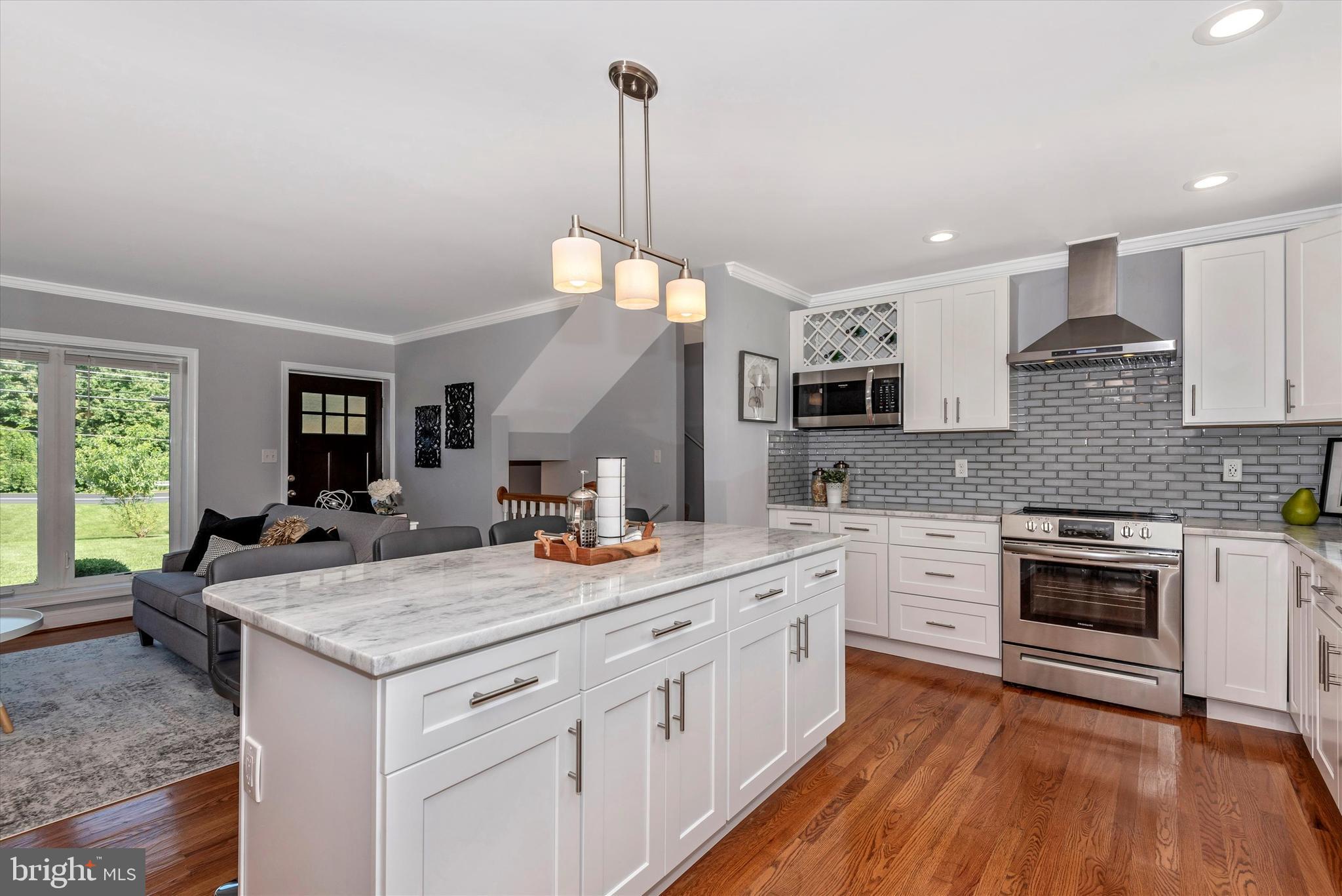 24421 Ridge Road Damascus, MD 20872 - Photo 6 of 63 Kitchen