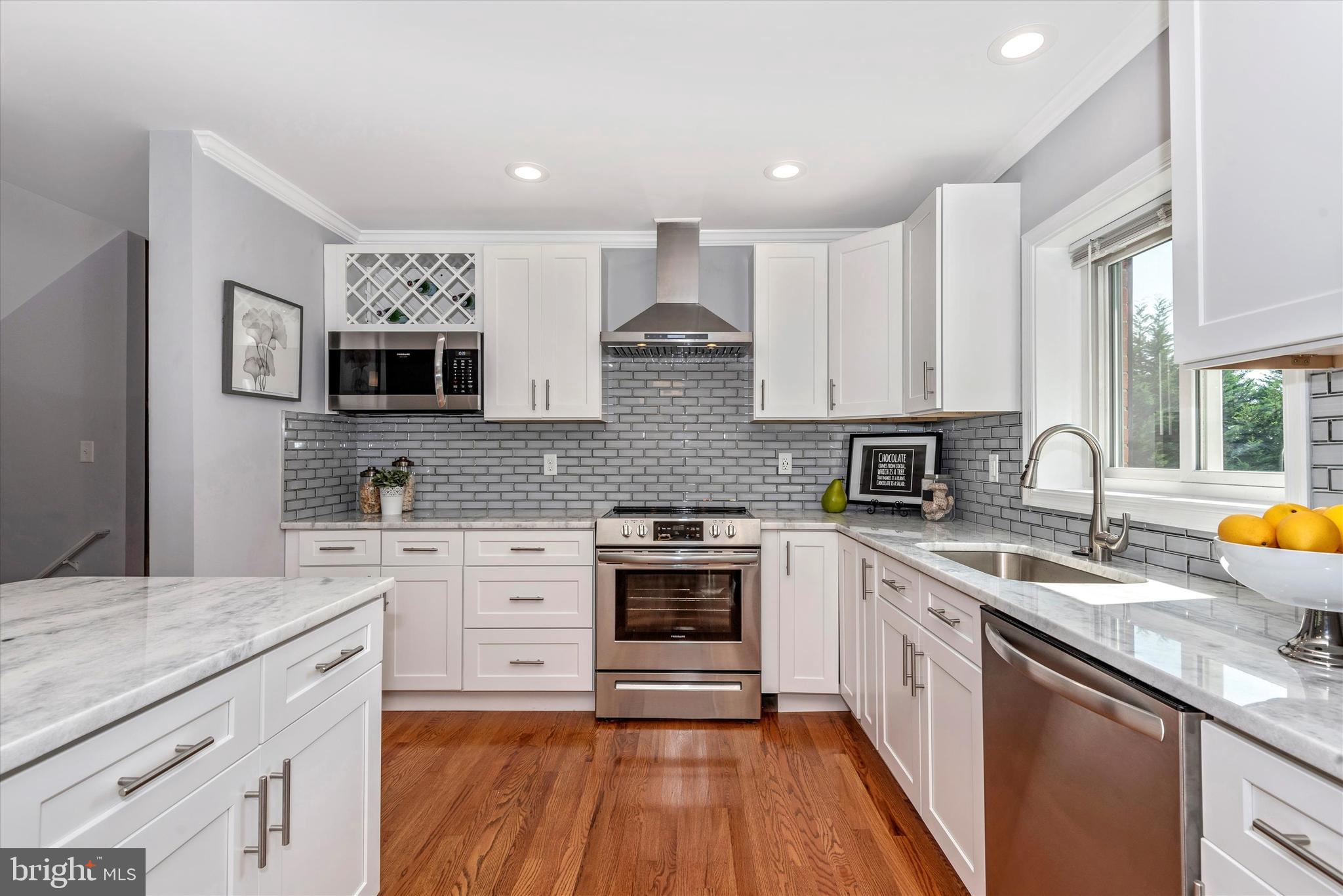 24421 Ridge Road Damascus, MD 20872 - Photo 7 of 63 Kitchen