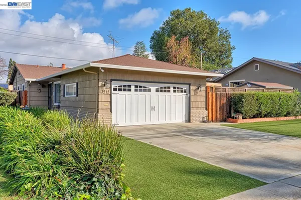 $2,899,000 | 1515 Miramonte Avenue, Mountain View, CA 94040