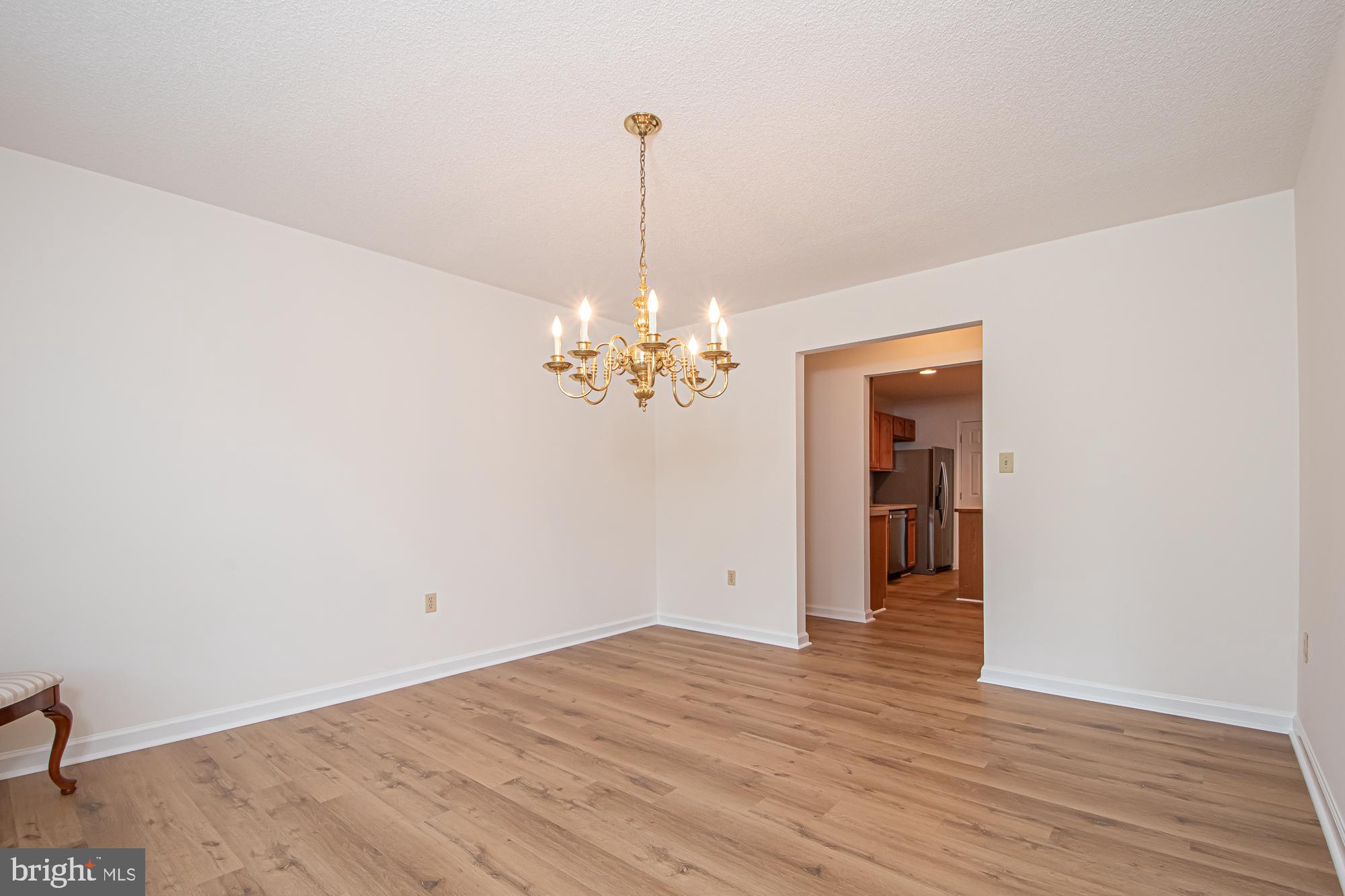 1001 North Timber Ridge Road Cross Junction, VA 22625 - Photo 15 of 69 Diningroom