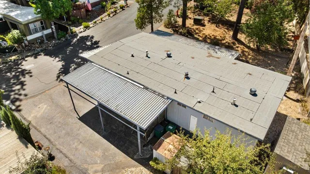 a picture of city view