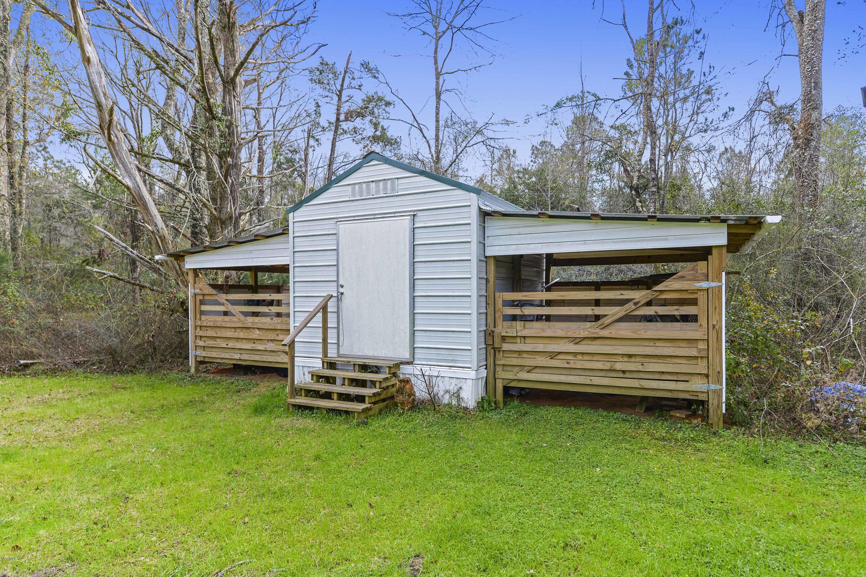 211 Price Road Perkinston, MS 39573 - Photo 31 of 41 Shed