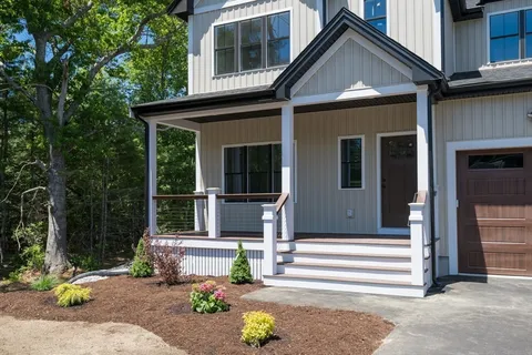 $699,900 | 86 High Street, Unit 1, Carver, MA 02330