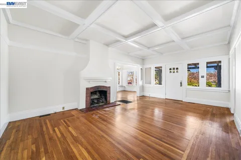 $999,900 | 2463 6th Street, Livermore, CA 94550