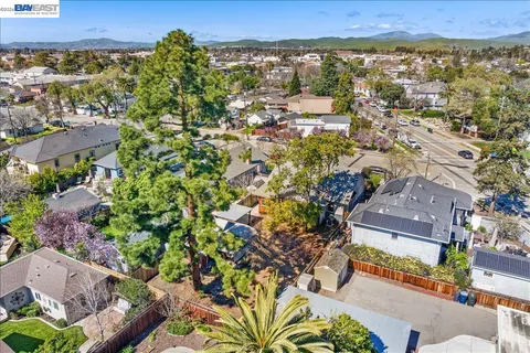 $999,900 | 2463 6th Street, Livermore, CA 94550