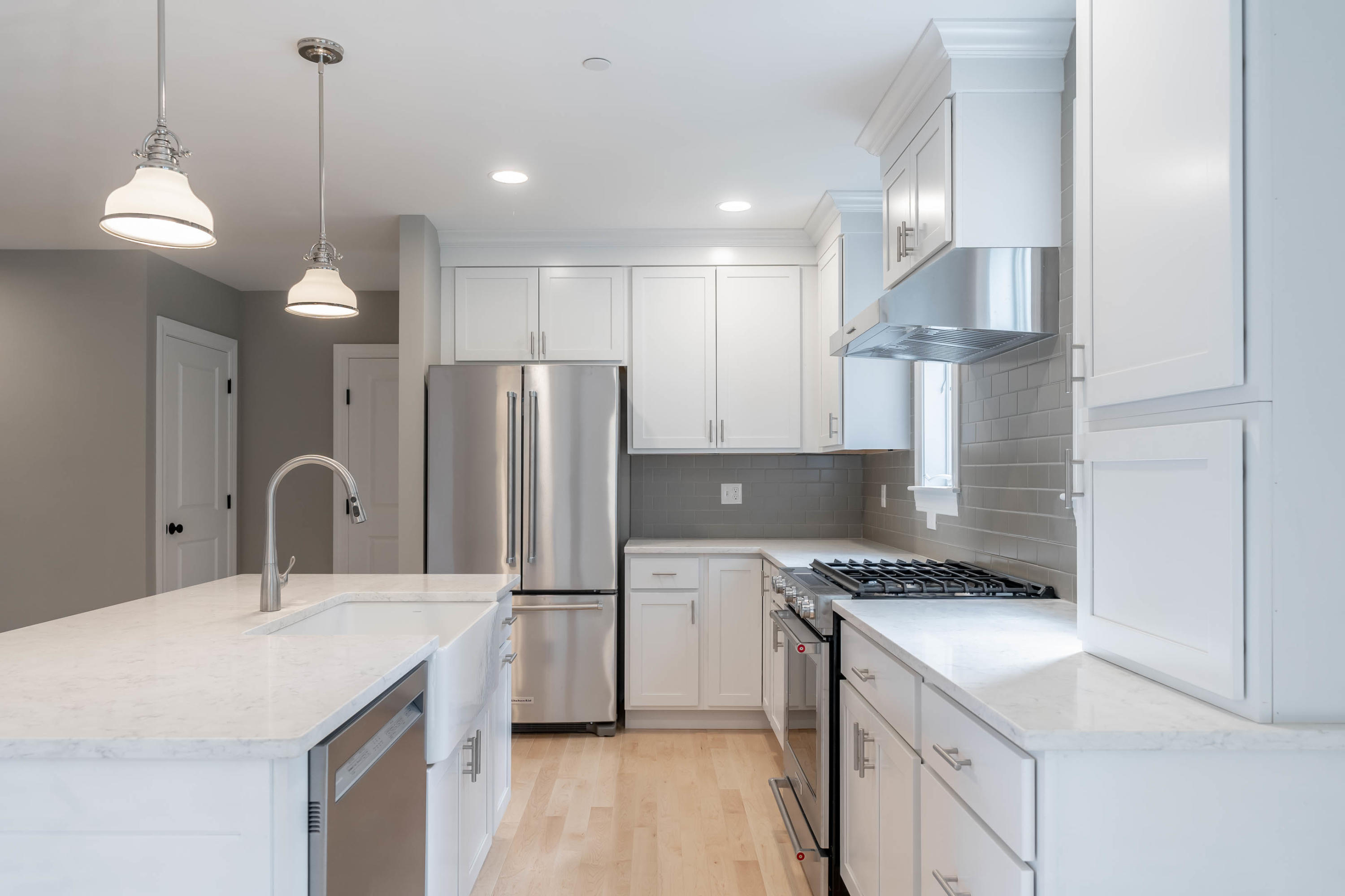 33 South Ridge Road Falmouth, ME 04105 - Photo 5 of 22 2-1st Floor-13!