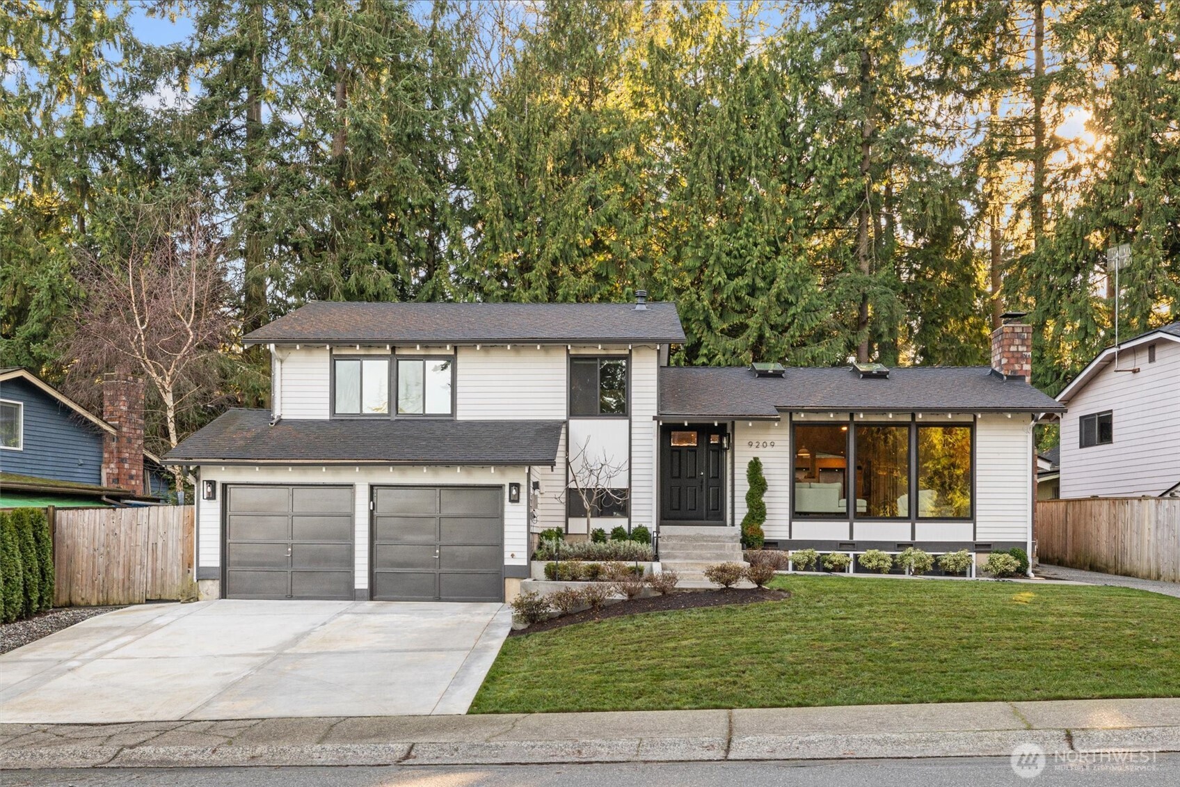 9209 Northeast 142nd Way Kirkland, WA 98034 - Photo 1 of 40