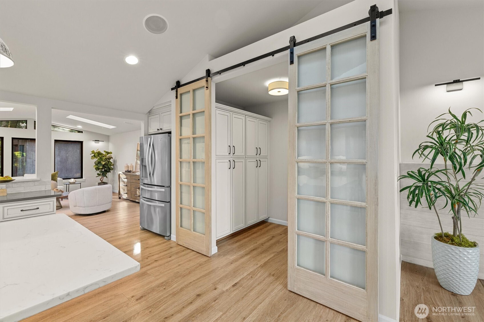 9209 Northeast 142nd Way Kirkland, WA 98034 - Photo 14 of 40