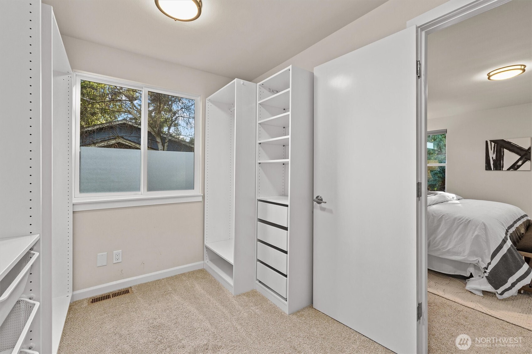 9209 Northeast 142nd Way Kirkland, WA 98034 - Photo 22 of 40