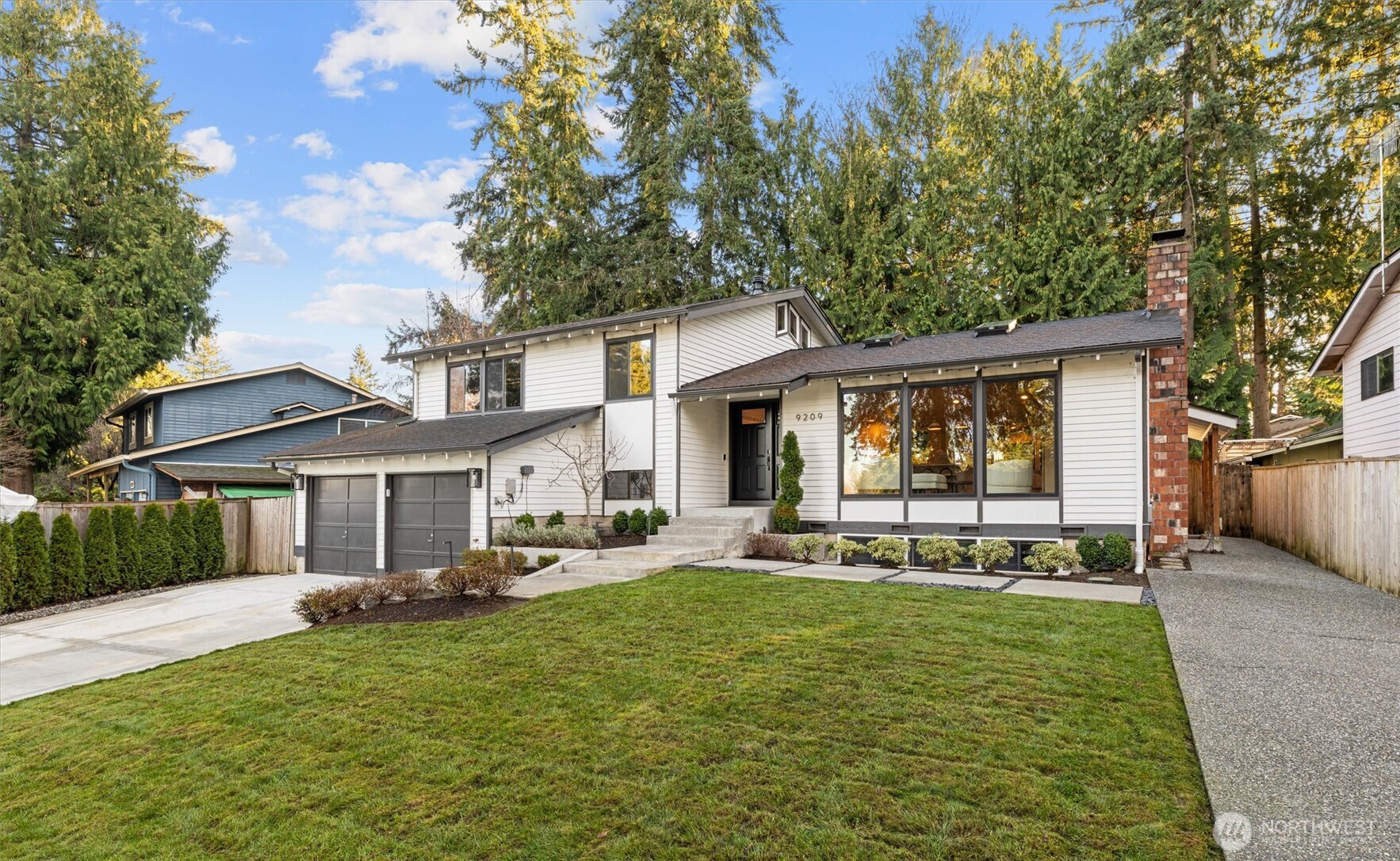 9209 Northeast 142nd Way Kirkland, WA 98034 - Photo 3 of 40