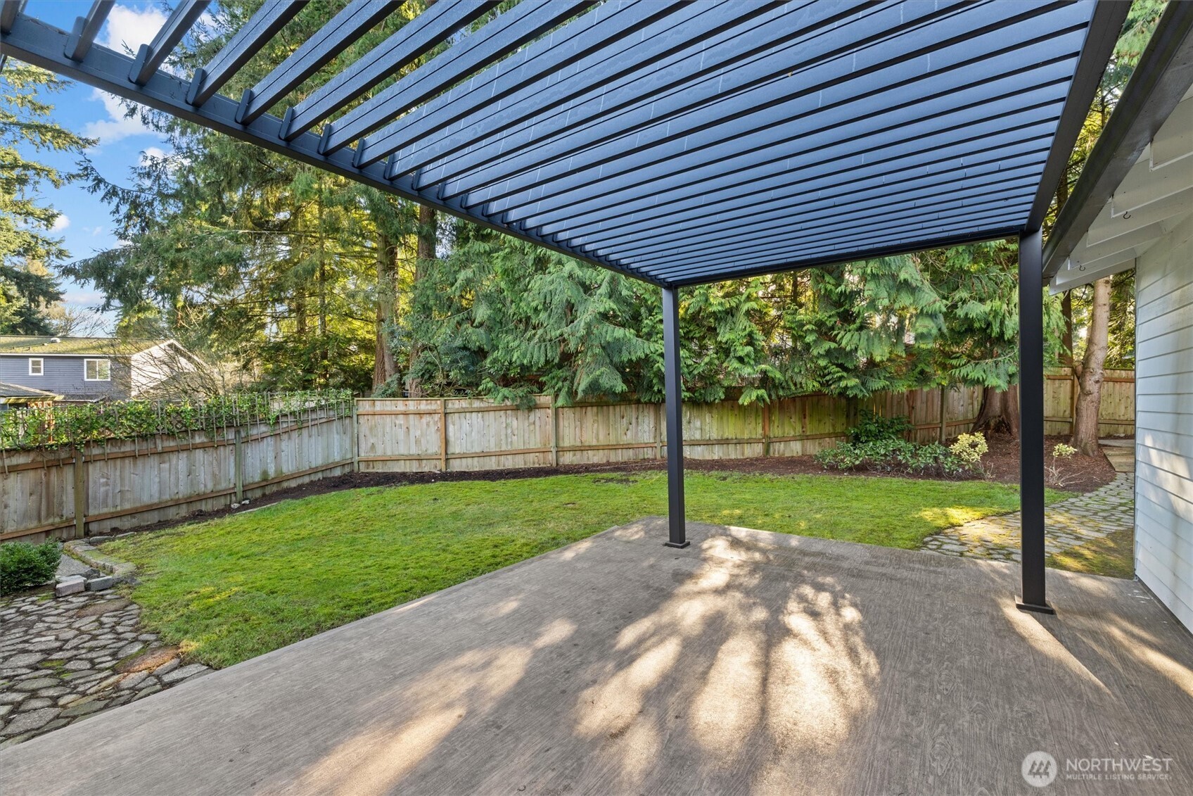 9209 Northeast 142nd Way Kirkland, WA 98034 - Photo 35 of 40