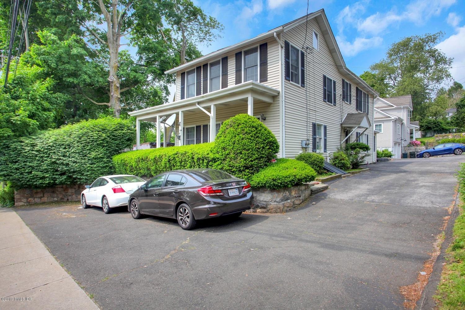 1033 East Putnam Avenue Riverside, CT 06878 - Photo 3 of 14 1033 E Putnam Ave Riverside CT-large-018