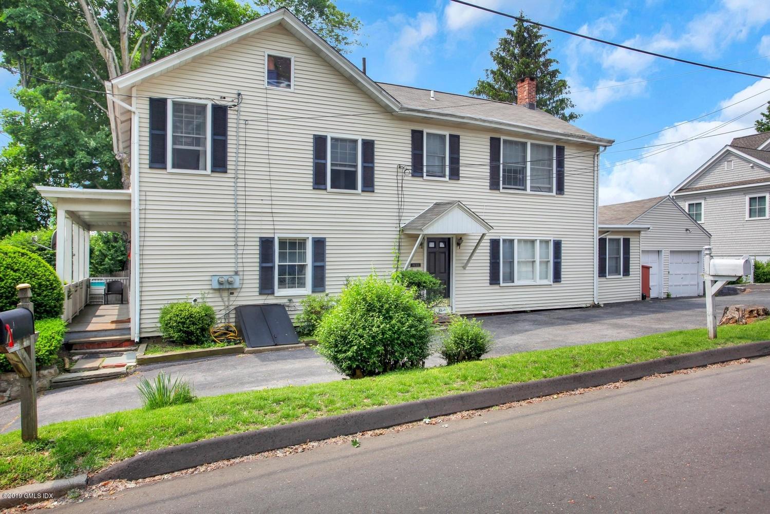 1033 East Putnam Avenue Riverside, CT 06878 - Photo 4 of 14 1033 E Putnam Ave Riverside CT-large-015