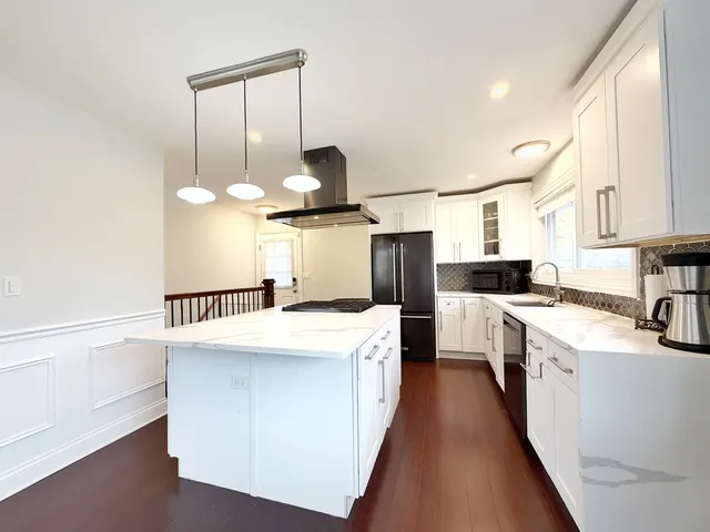 $525,000 | 311 South Main Street, Mount Prospect, IL 60056