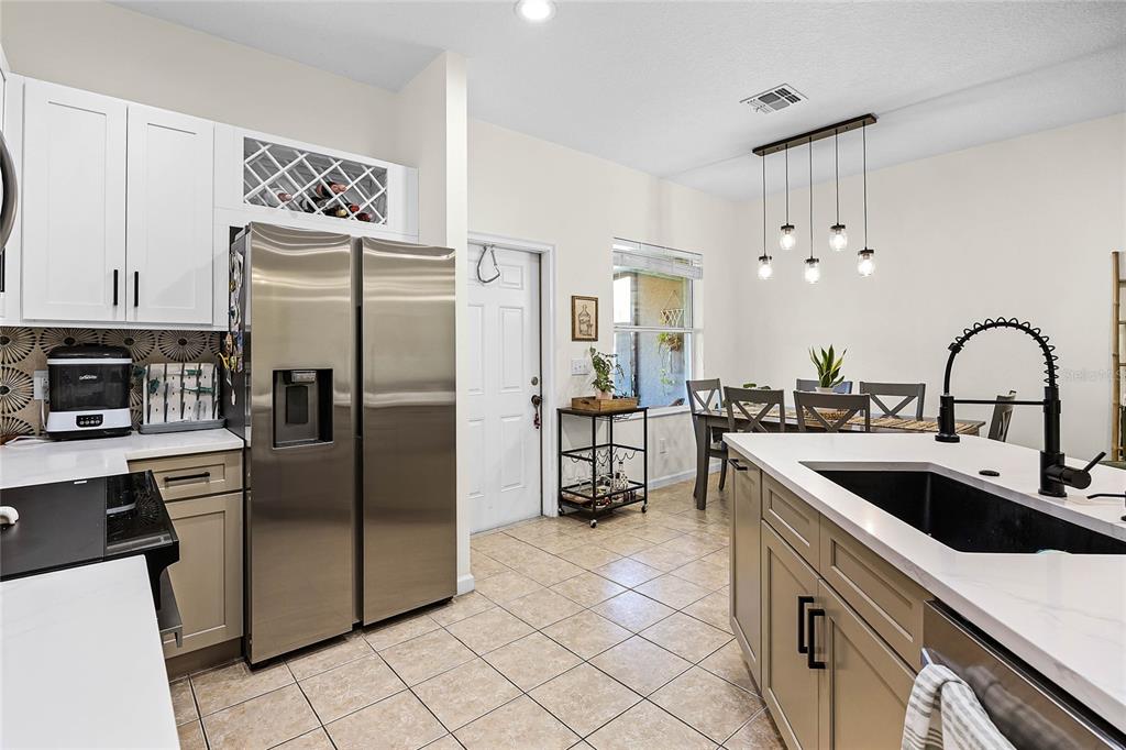 1968 Compass Flower Way Ocoee, FL 34761 - Photo 14 of 36