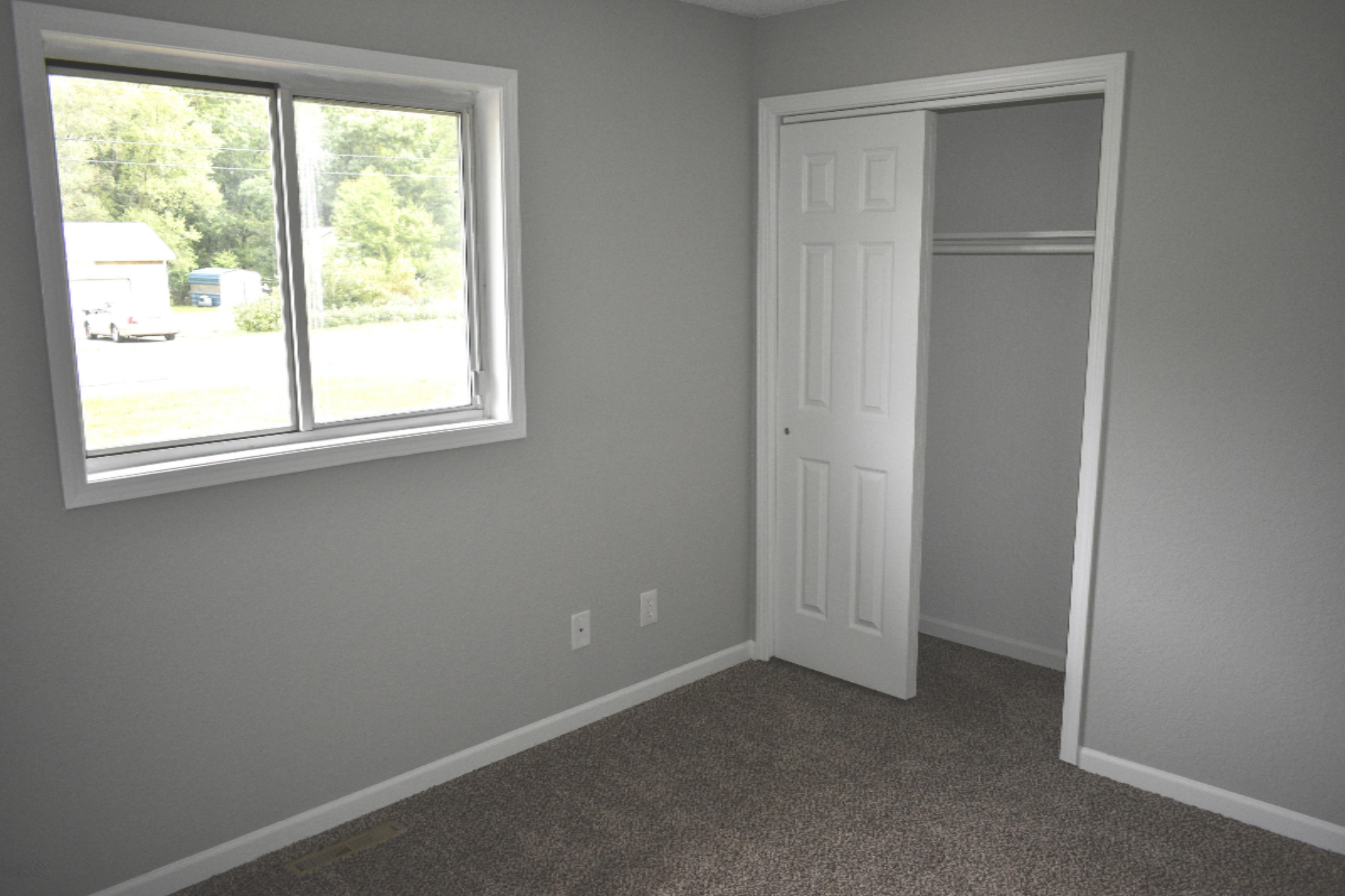 2407 MacArthur Road Muskegon, MI 49442 - Photo 14 of 31 DSC_020b