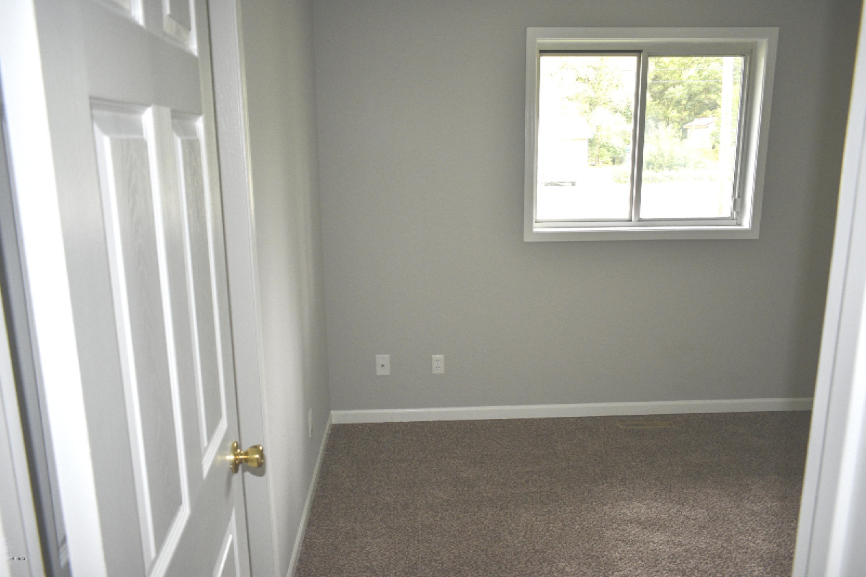 2407 MacArthur Road Muskegon, MI 49442 - Photo 16 of 31 DSC_022b