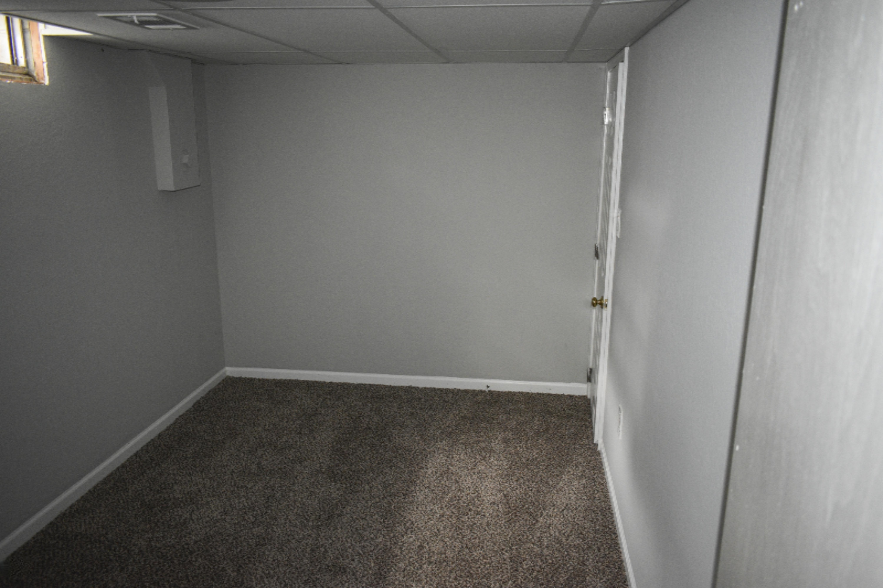 2407 MacArthur Road Muskegon, MI 49442 - Photo 20 of 31 DSC_016