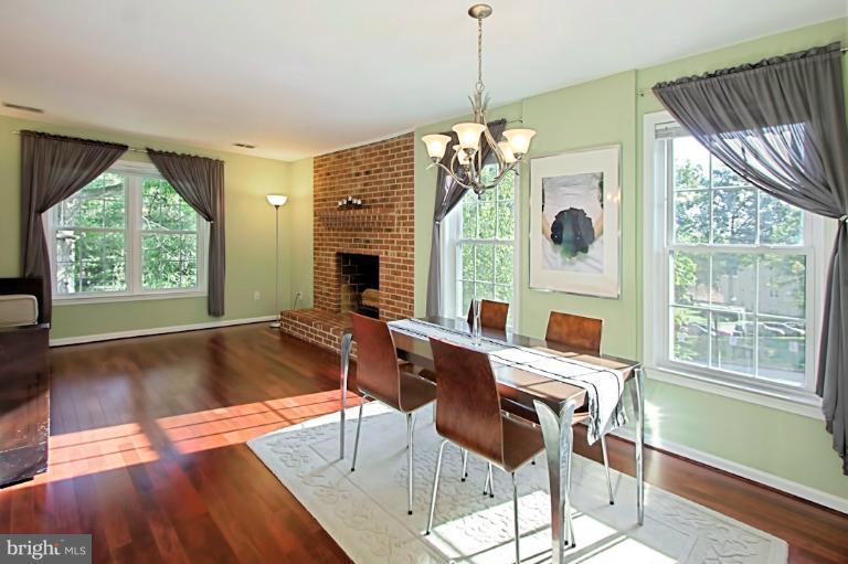 4935 7th Road South, Unit 4935 Arlington, VA 22204 - Photo 14 of 29 Interior (General)