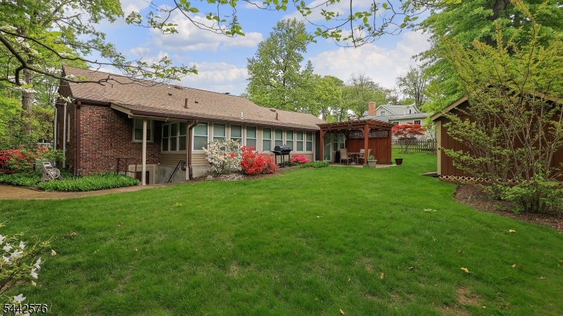 1399 Birch Hill Road Mountainside, NJ 07092 - Photo 37 of 42