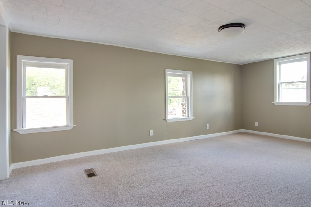 9442 Tallmadge Road Diamond, OH 44412 - Photo 23 of 30 Gallery Image 23