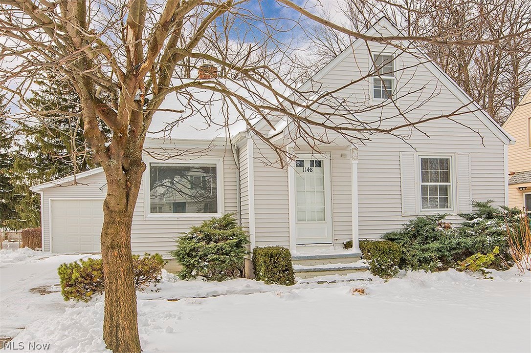 1148 Gordon Road Lyndhurst, OH 44124 - Photo 1 of 18 Gallery Image 1