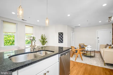 $524,900 | 304 Q Street Northwest, Unit 4, Washington, DC 20001