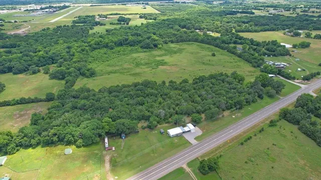 $1,100,000 | 4400 North State Highway, Bonham, TX 75418