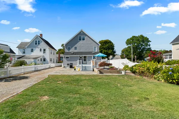 $1,450,000 | 115 Harbor Avenue, Madison, CT 06443
