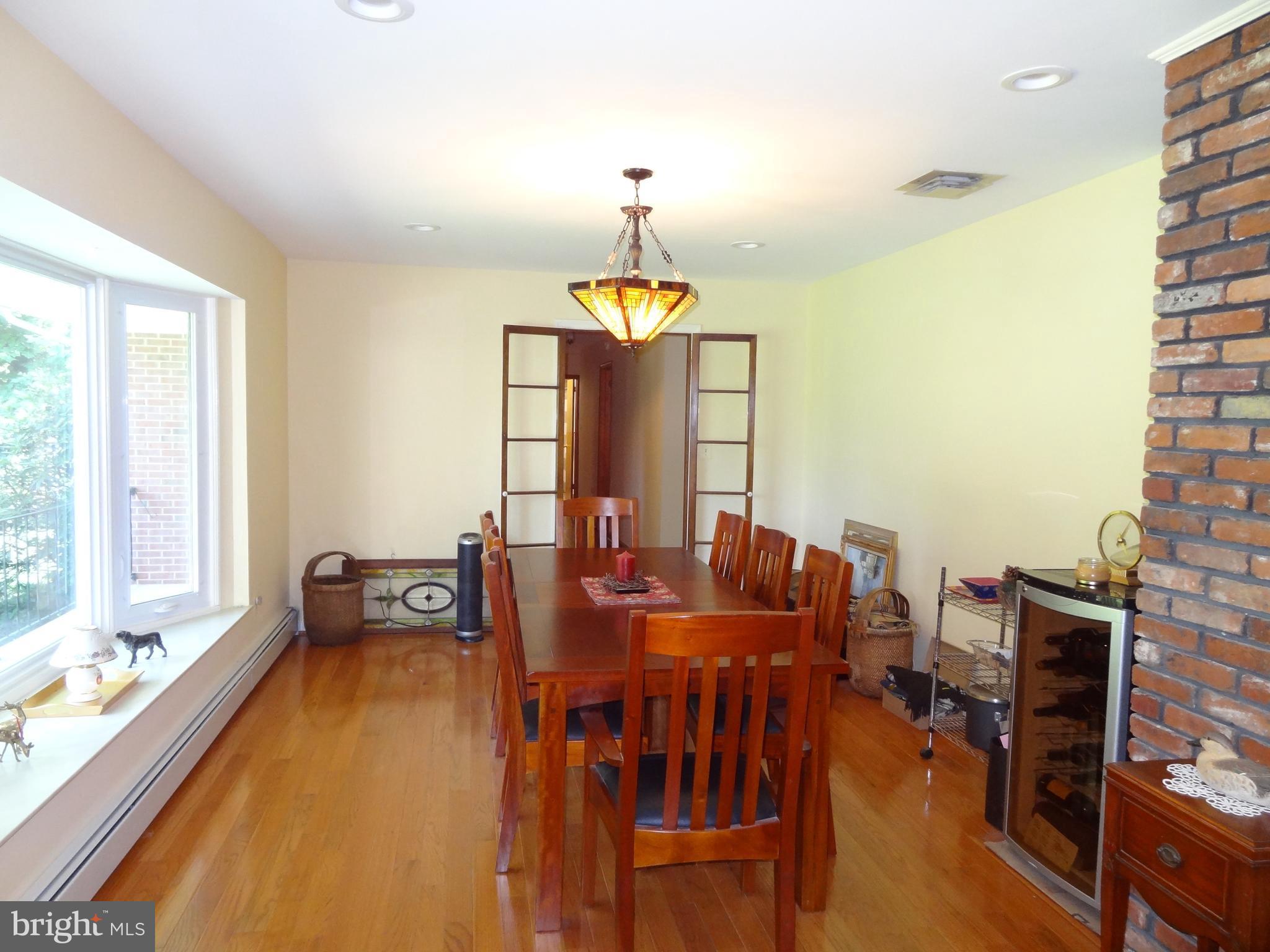11948 Chapel Road Clifton, VA 20124 - Photo 8 of 25 Dining Room