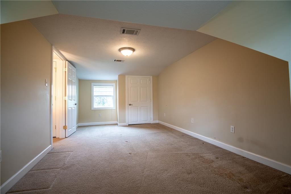 2634 Lake Road Clark, PA 16150 - Photo 17 of 25 Bedroom #3