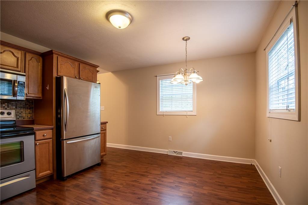 2634 Lake Road Clark, PA 16150 - Photo 8 of 25 Gallery Image 8