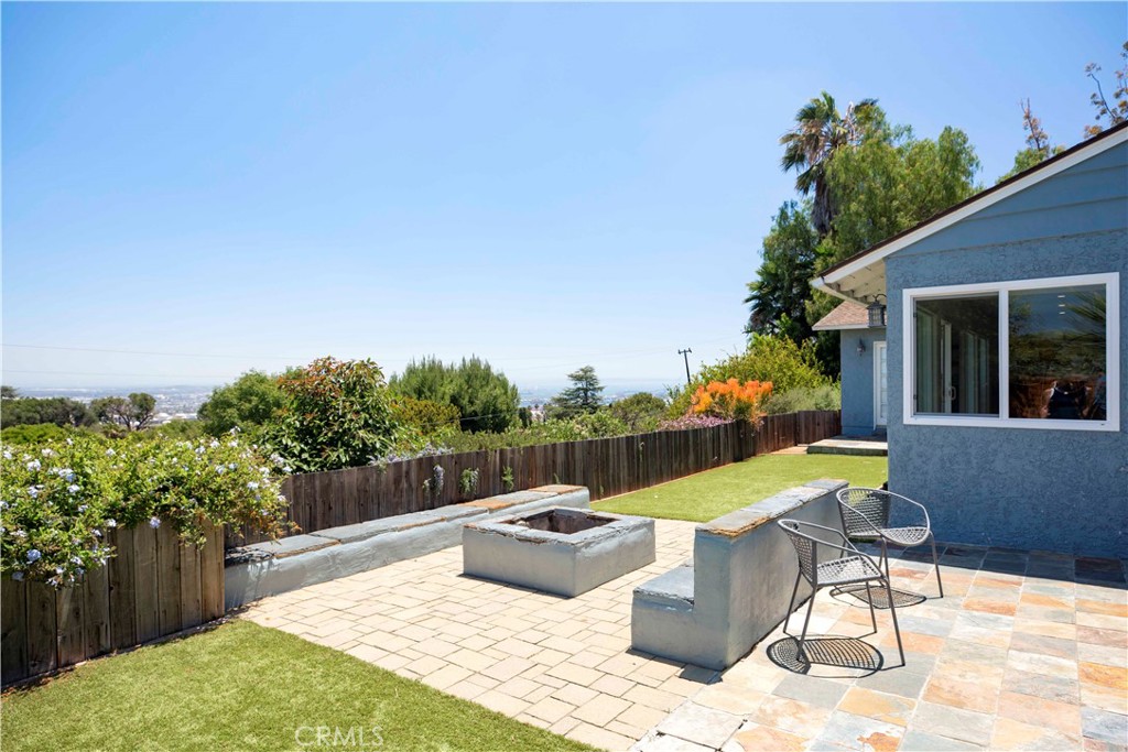 18 Stallion Road Rancho Palos Verdes, CA 90275 - Photo 13 of 16