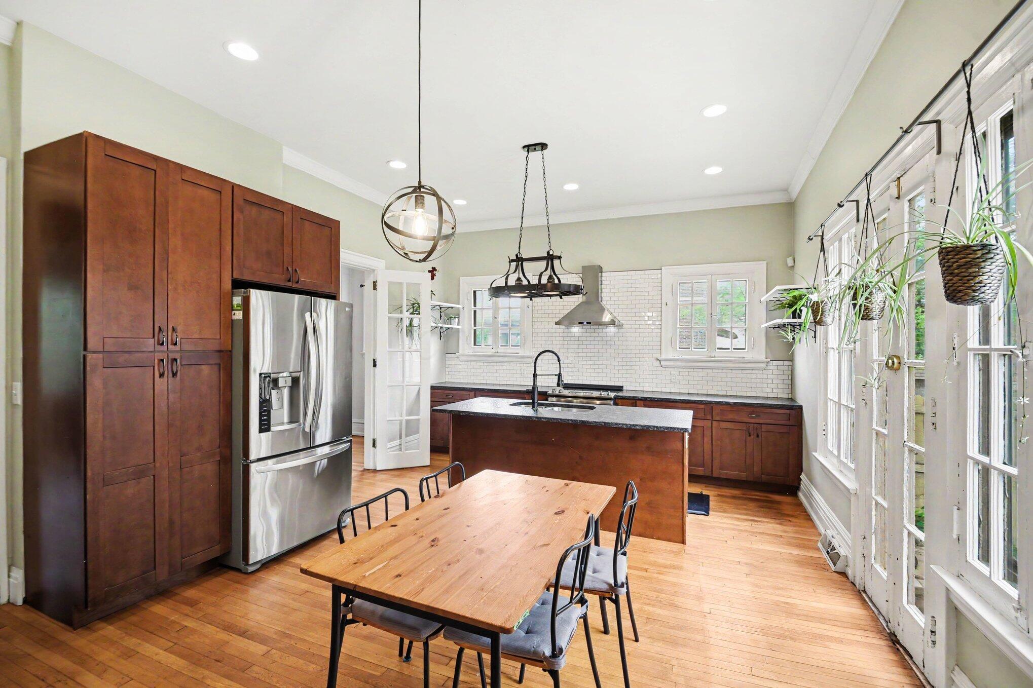 1403 Bryden Road Columbus, OH 43205 - Photo 10 of 32 file_5100
