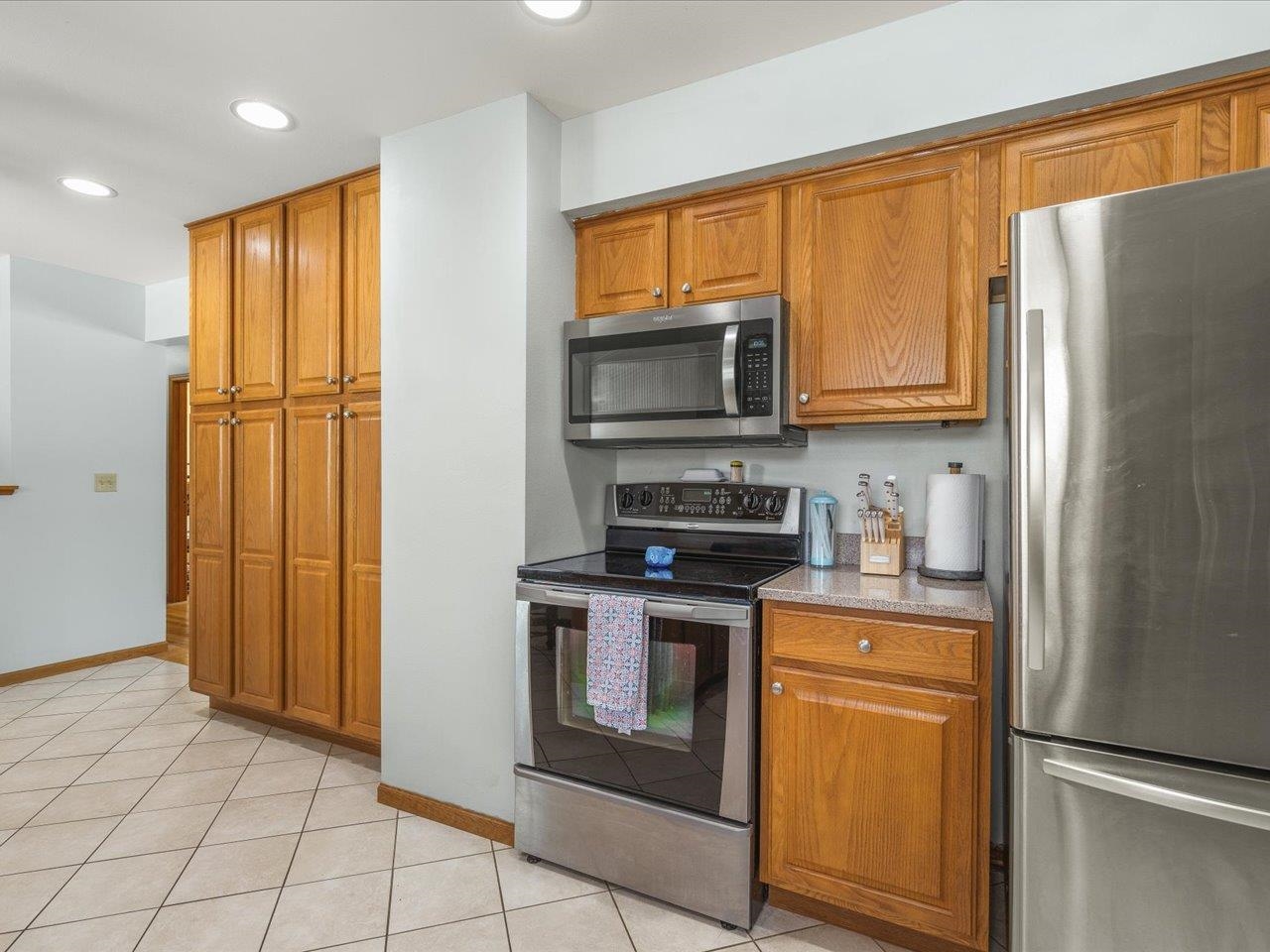 231 Center Street Sharon, WI 53585 - Photo 15 of 46