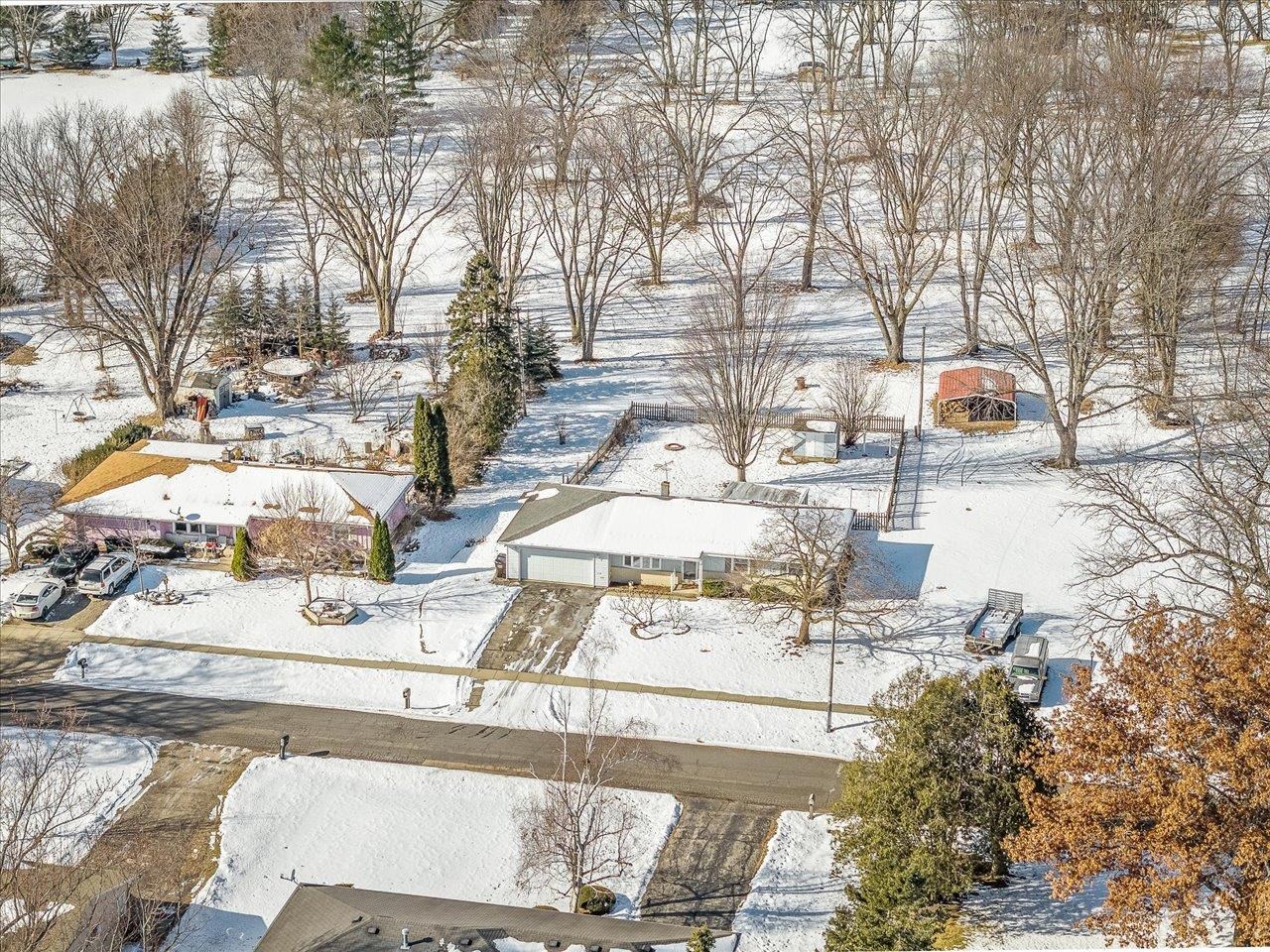 231 Center Street Sharon, WI 53585 - Photo 44 of 46