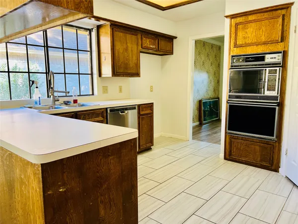 $2,100 | 14734 Charlmont Drive, Houston, TX 77083