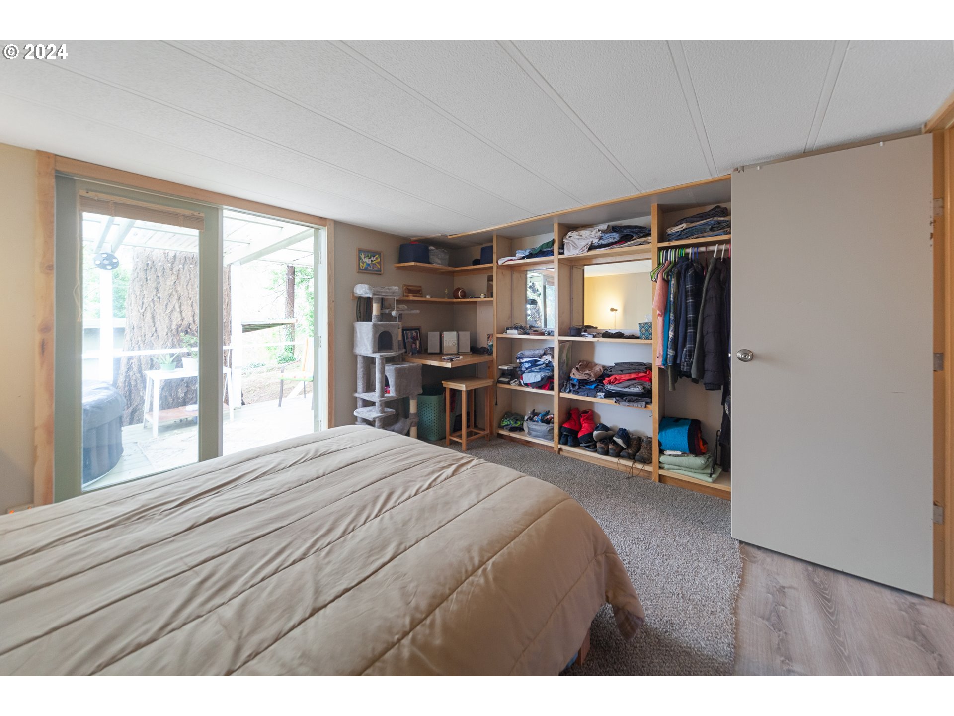 66642 East Bay Road, Unit 75 North Bend, OR 97459 - Photo 12 of 32 Bedroom, Primary