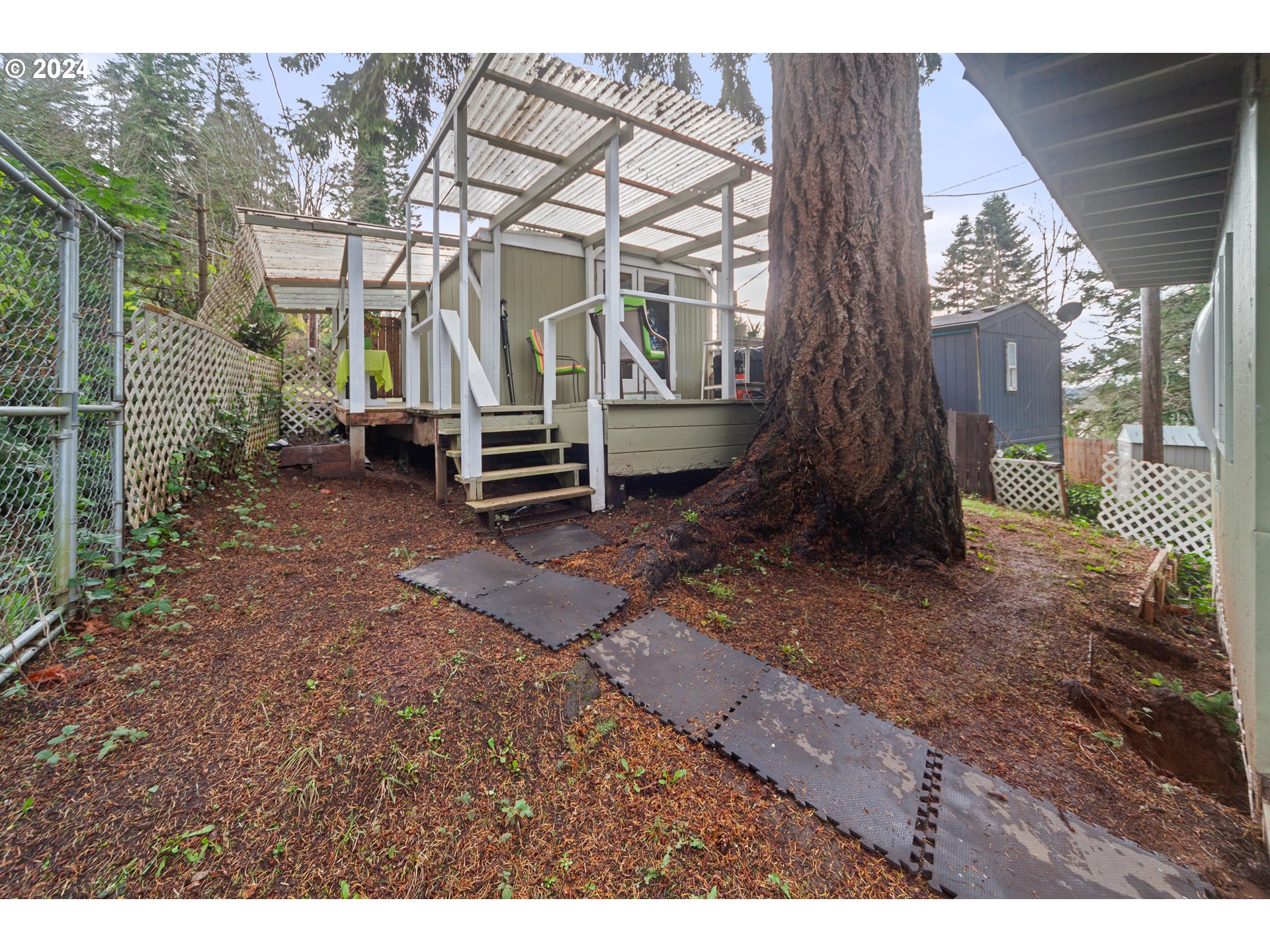 66642 East Bay Road, Unit 75 North Bend, OR 97459 - Photo 18 of 32 Yard