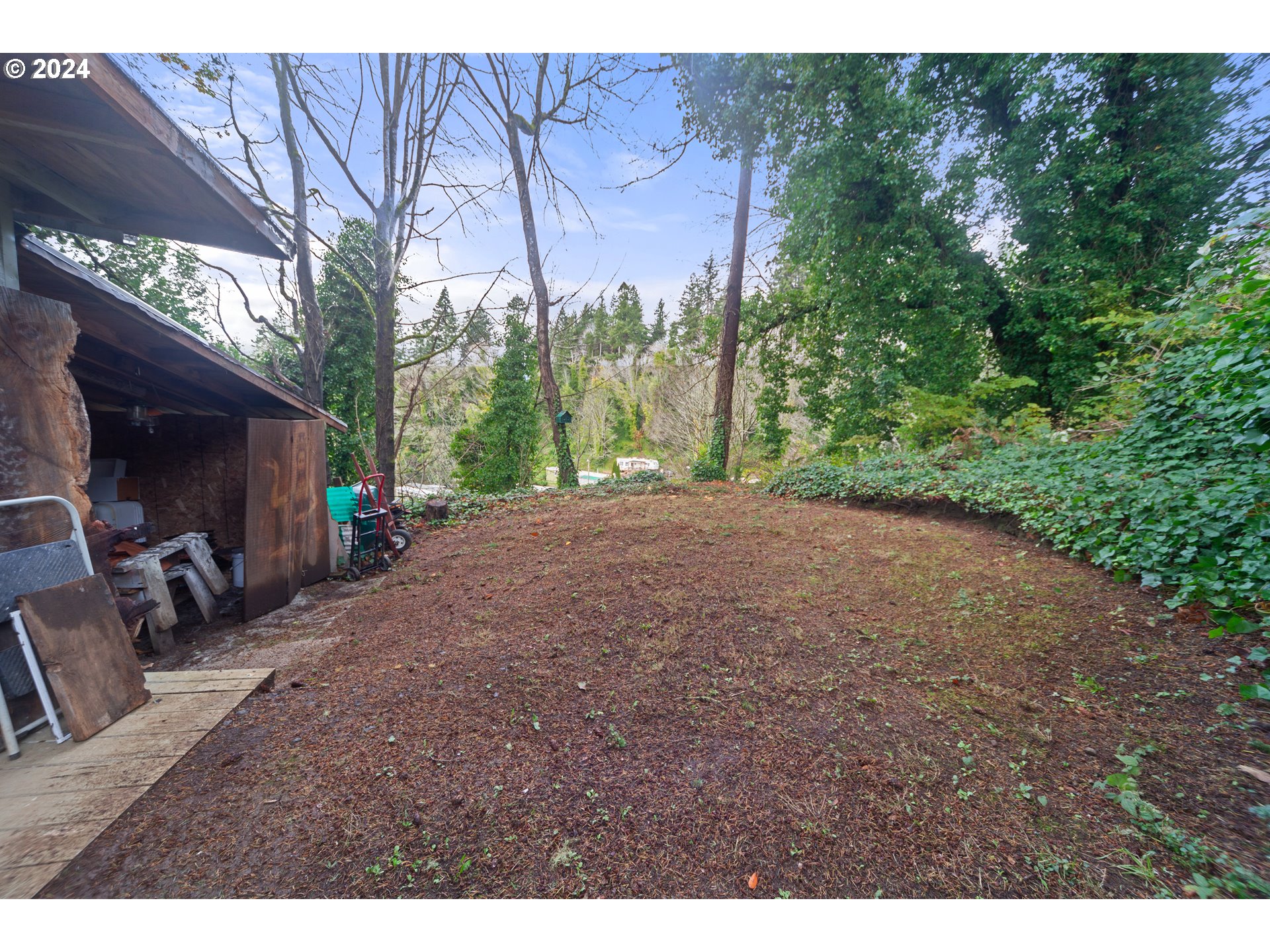 66642 East Bay Road, Unit 75 North Bend, OR 97459 - Photo 21 of 32 Yard